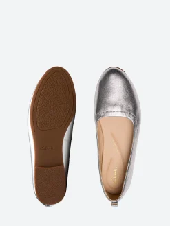 Clarks - Fawna Soft in Silver Metallic