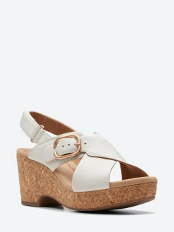 Clarks - Giselle Dove in Off White Leather