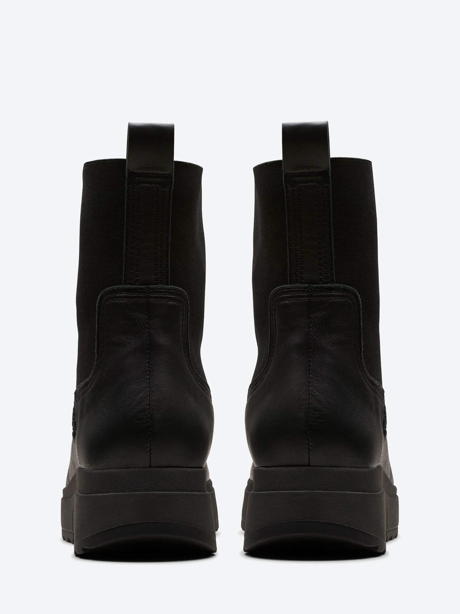 Clarks - Loriini Gem in Black