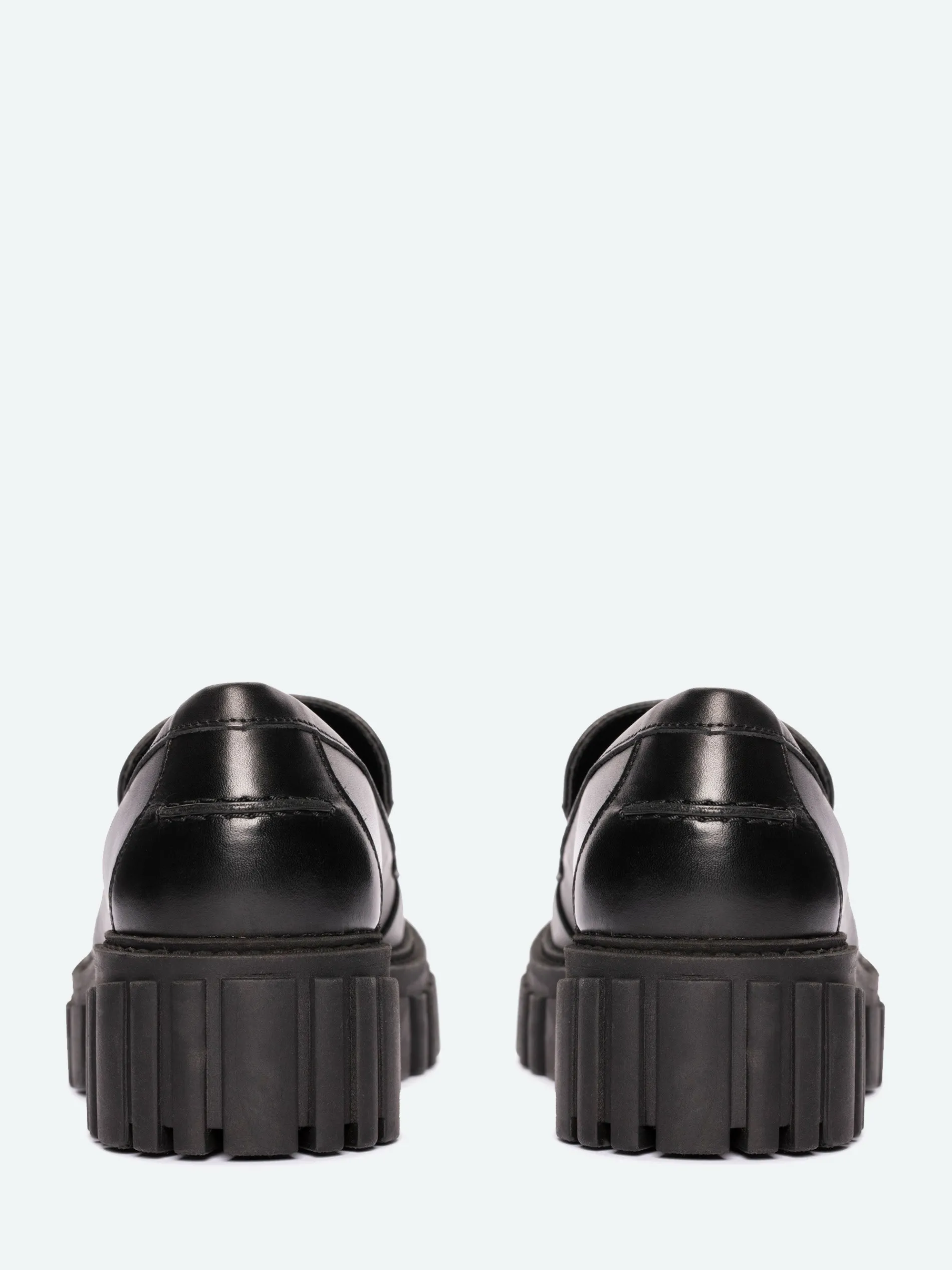 Clarks - Page Loafer in Black