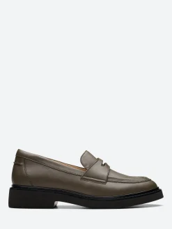 Clarks - Splend Edge Loafer in Dark Olive