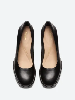 Clarks - Zoya85 Court in Black Leather