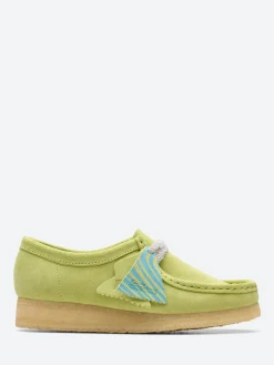 Clarks Originals - Women's Wallabee in Pale Lime Suede