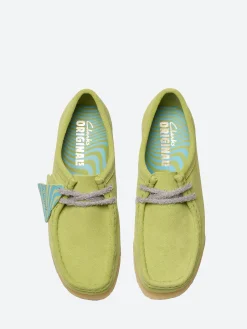 Clarks Originals - Women's Wallabee in Pale Lime Suede