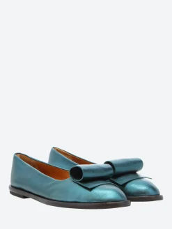 Coclico - Yale in Sapphire Metal