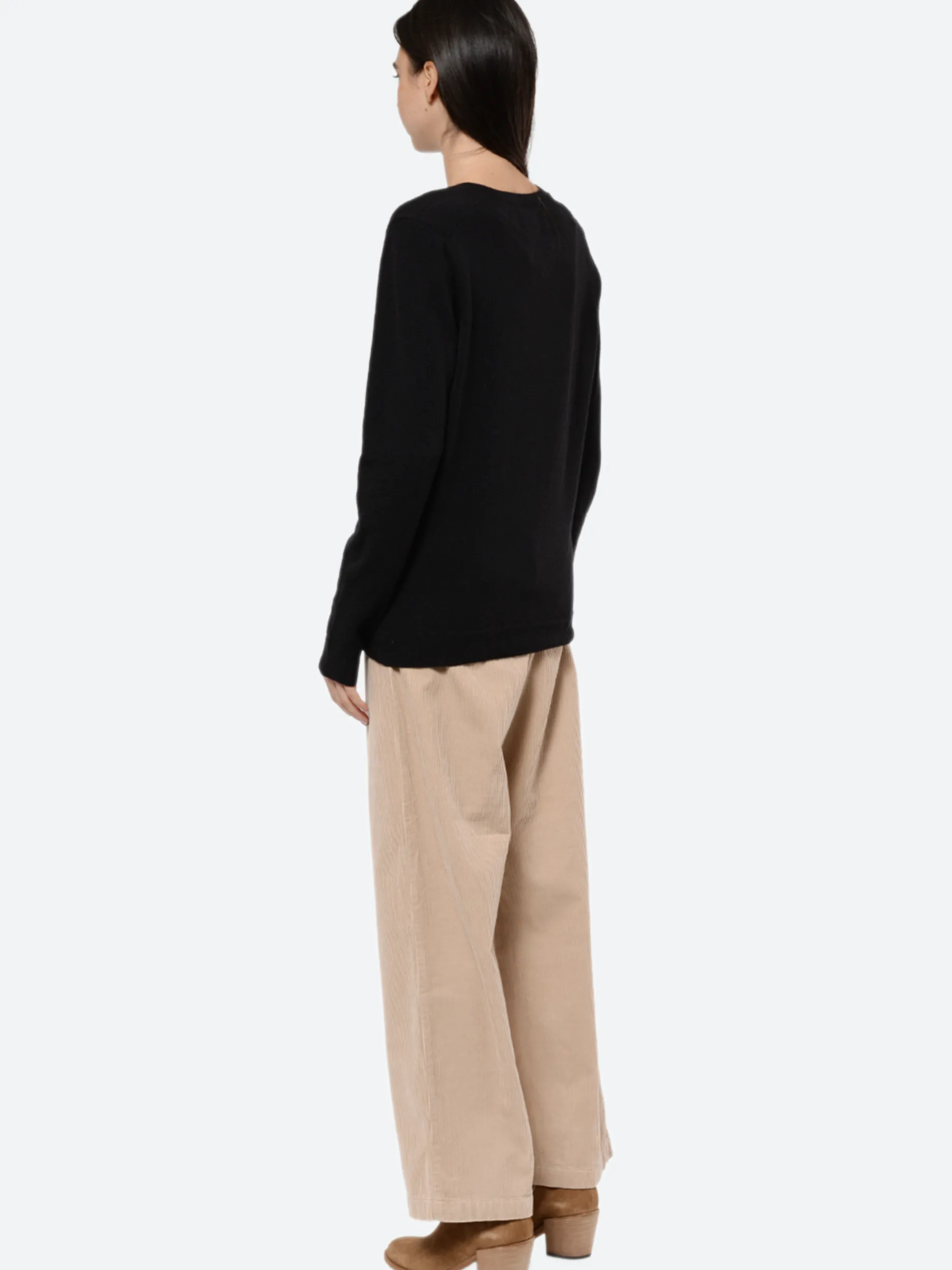 Colorful Standard - W Merino Wool Crew in Deep Black