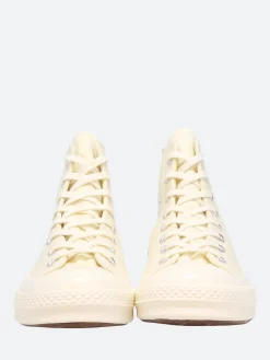 Comme des Garçons PLAY - Red Heart Chuck 70 High Top in White