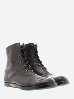 Cydwoq - Iota in Black