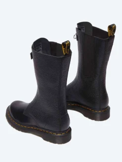 Dr. Martens - 1B99 Front Zip Boots in Black Wanama