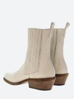 Fiorentini + Baker - Celo Cuban in Cement Cusna