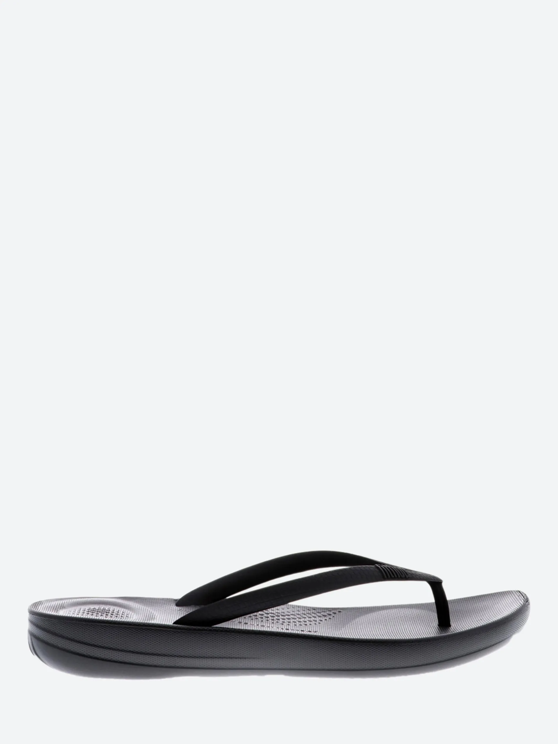 FitFlop - Iqushion in Black
