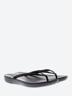 FitFlop - Iqushion in Black