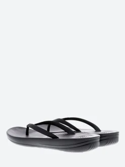 FitFlop - Iqushion in Black