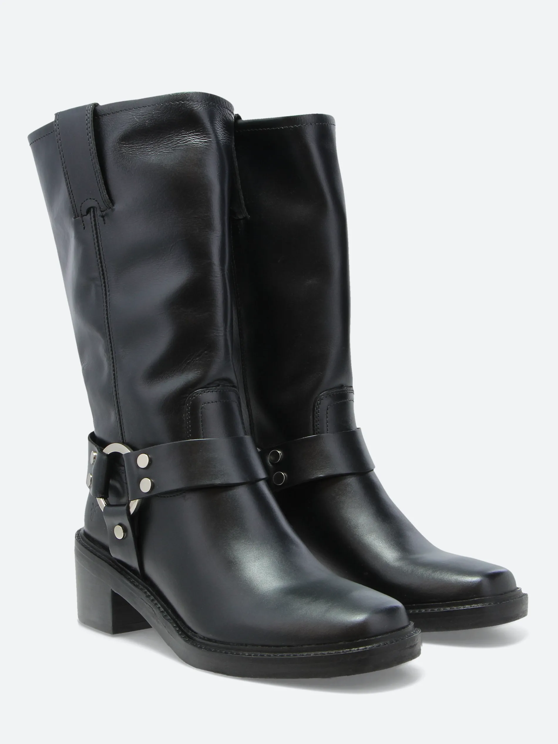 Frye - Kate Harness in Black