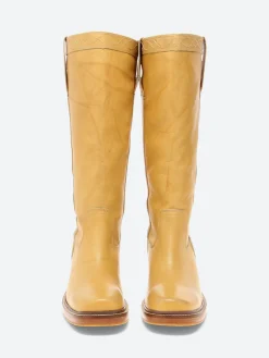 Frye - Kate Pull On in Banana