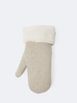 gravitypope - 5475 Mitten in Melambra and Panna