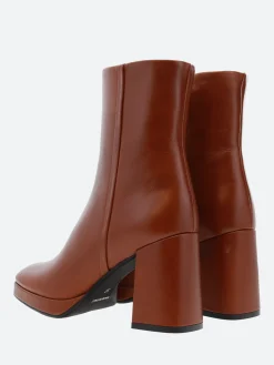 gravitypope - Grizel in Cognac Vitello