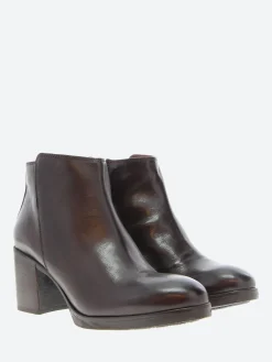 gravitypope - Hoopner in T Moro Foulard