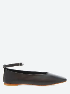 gravitypope - Jacalin Ankle Strap Ballet Flat in Nero Nappa