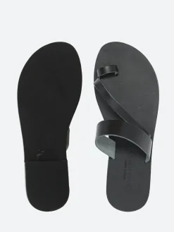 gravitypope - Kairos in Black