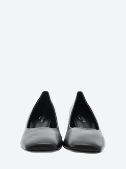 gravitypope - Nadie in Nero Nappa