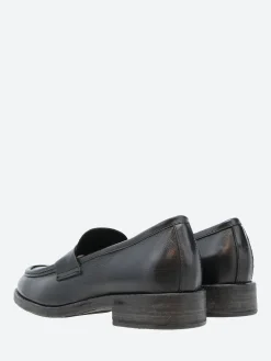 gravitypope - Raelee in Nero Drill