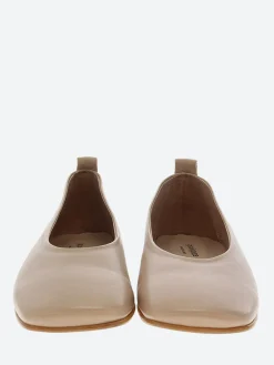 gravitypope - Rain Ballet Flat in Cream