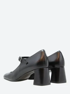 gravitypope - Zaba in Black Coy