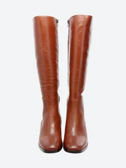 gravitypope - Zada in Brandy Coy