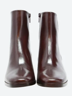 gravitypope - Zo in Taback Mayka