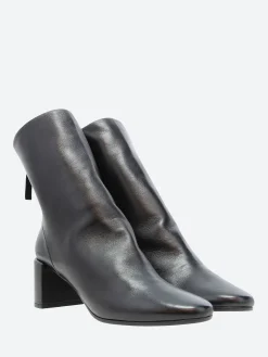 Halmanera - Beta 26 in Nero Baron