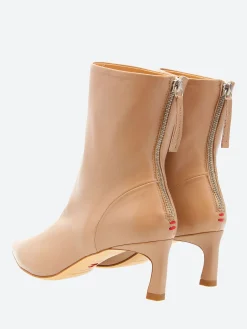 Halmanera - Vale 26 in Mou Baron (Nude)