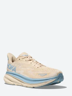 HOKA One One - Clifton 9 in Oak and Alabaster