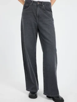 Jeanerica - BW017 Belem in Black Vintage 62