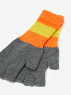 Jo Gordon - Fingerless Gloves in Drill Grey