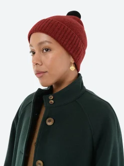 Jo Gordon - Plain Hat Contrast Pompom in Russet Red/Black