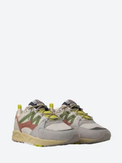 Karhu - Fusion 2.0 in Lily White and Green