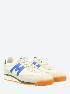 Karhu - Mestari in Dew and Blue