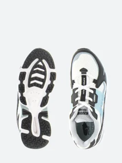 Karhu - Super Fulcrum in Black and Sterling Blue