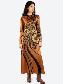 La DoubleJ - Clingy Swing Dress in Big Blooms