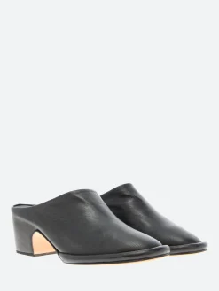 Lauren Manoogian - Arch Mule in Black