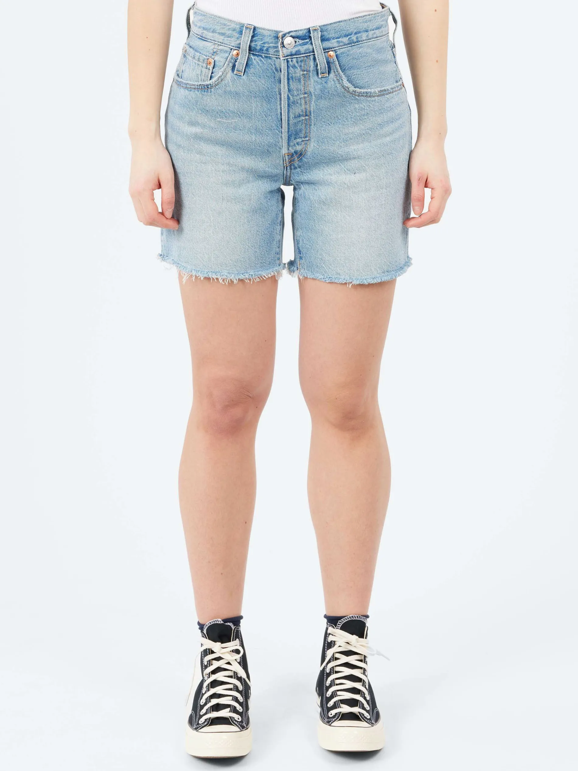 Levi's - 501 Mid Thigh Short in Fun Flare (Light Wash)