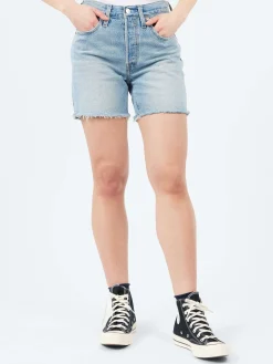 Levi's - 501 Mid Thigh Short in Fun Flare (Light Wash)