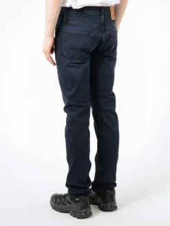 Levi's - 511 Slim in Chicken Of The Wood (Dark Blue)