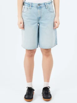 Levi's - Baggy Dad Jorts in Pick Sides (Light Wash)