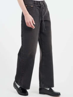 Levi's - XL Straight Women's Jeans in Influential Lady (Black)