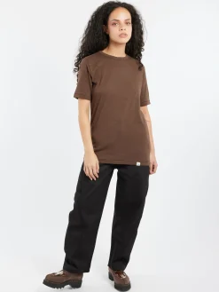 Merz b. Schwanen - SCT04 Unisex T-Shirt in Chocolate