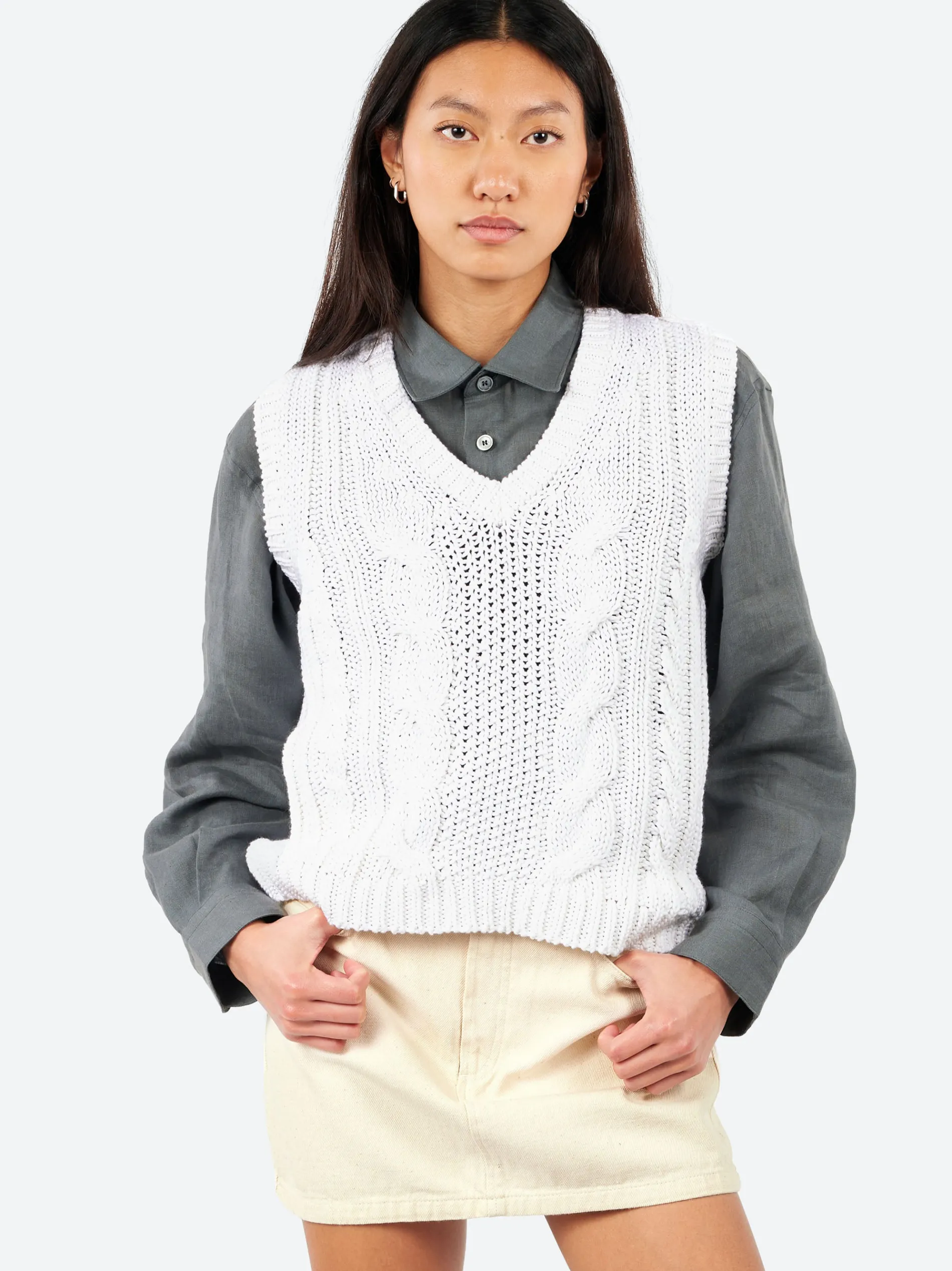 MJ Watson - 2557 Cable Knit Vest in White