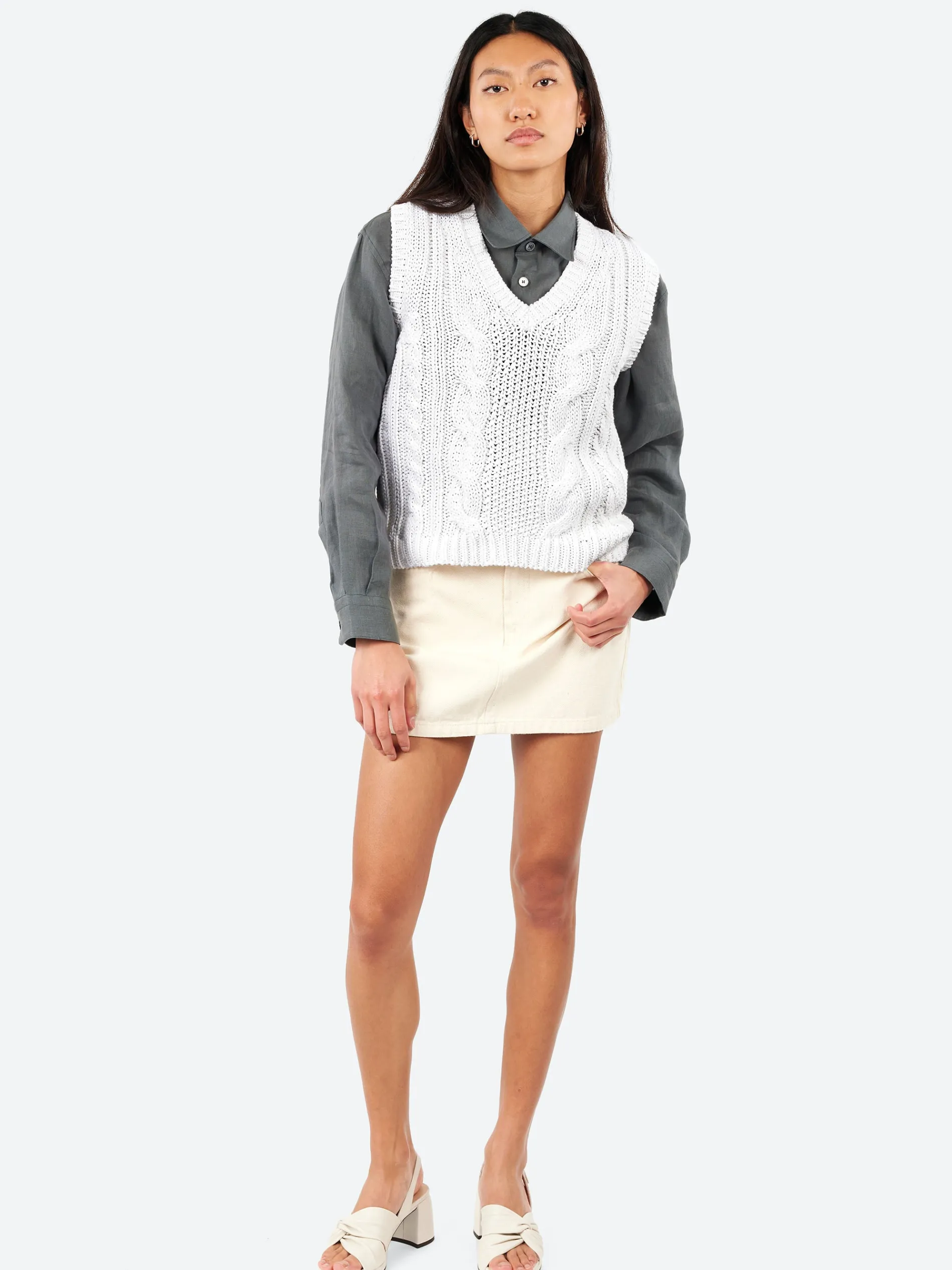 MJ Watson - 2557 Cable Knit Vest in White