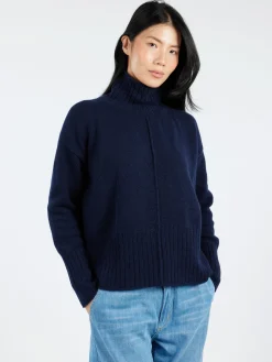 MJ Watson - Cashmere Blend Turtleneck in Navy